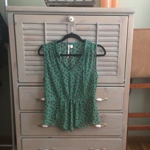 LC Green Peplum Top w/ Polka Dots