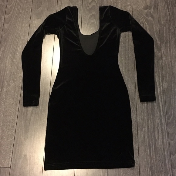 [SOLD] American Apparel Velvet Dress - Picture 2 of 3