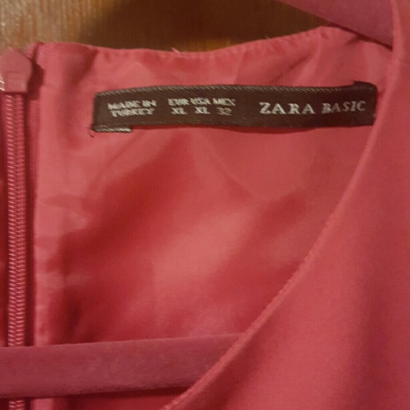 Pink dress - Picture 3 of 3