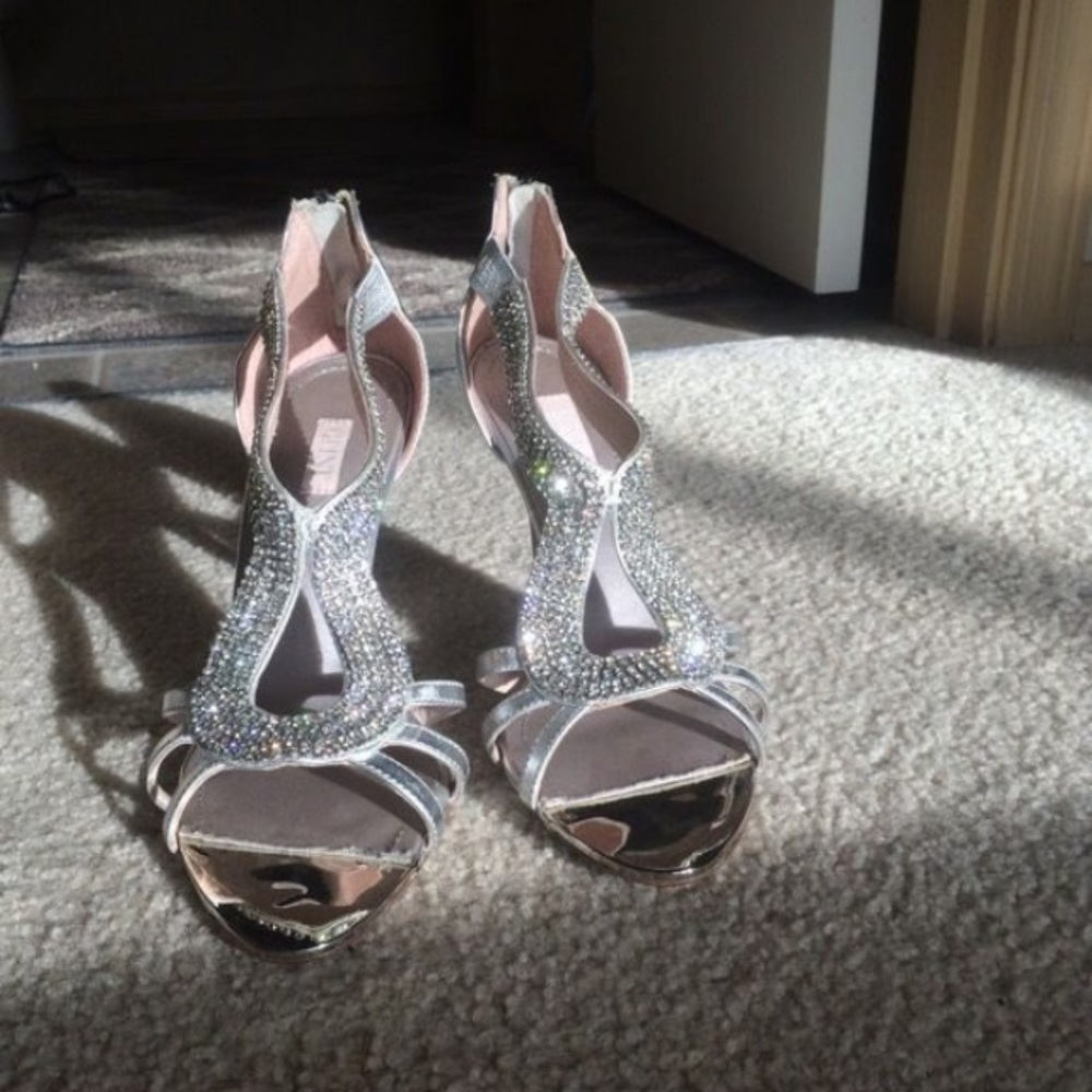 diamond heels