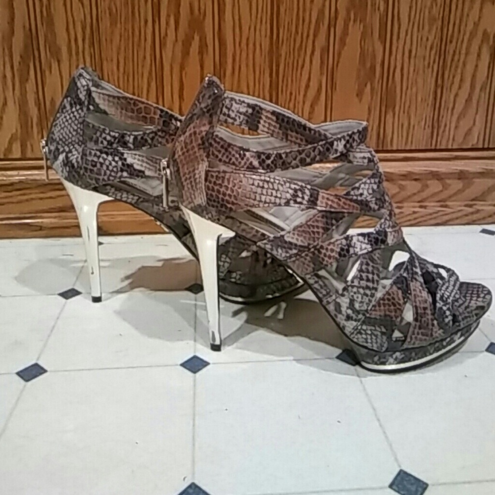 Jennifer Lopez Heels