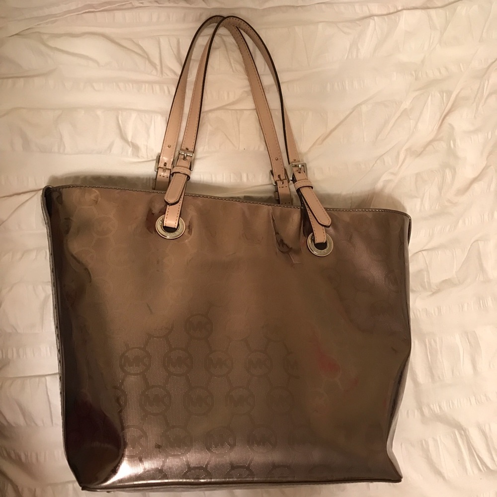 Micheal kors jet set tote bag logo silver