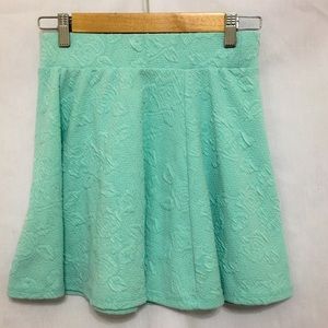 🔺BUNDLE BOOSTER🔺Seafoam blue/green circle skirt