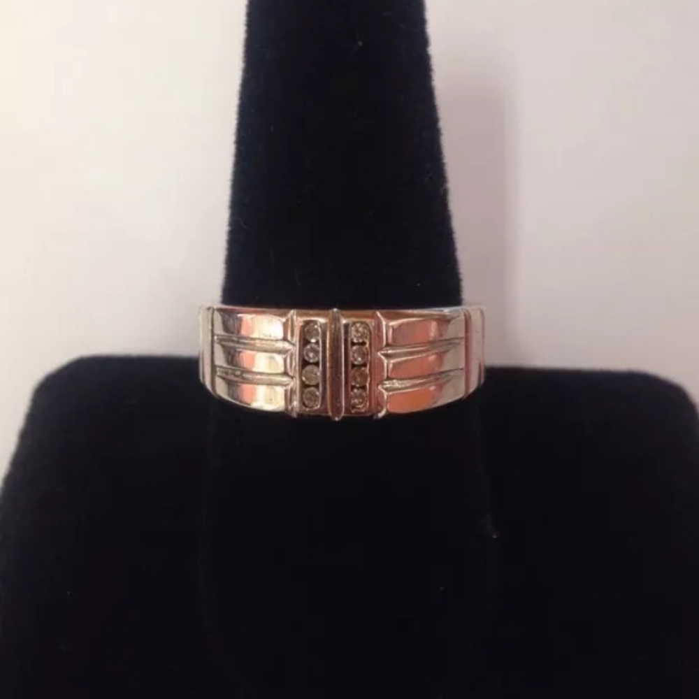 Mens SAI Krishna Sterling Silver 8 Dia 2-Tone Ring