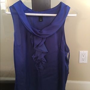 White House Black Market tank