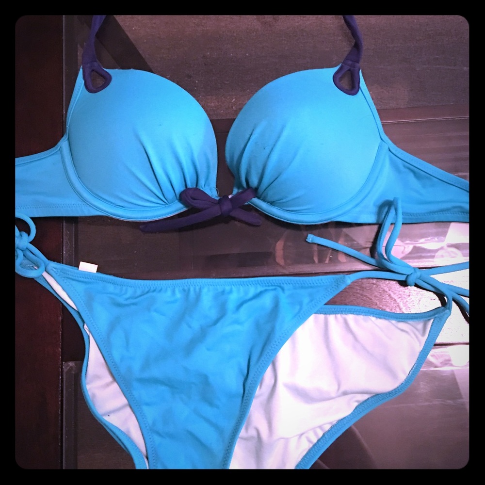 VIctorias Secret Extreme Push up Swim Suit
