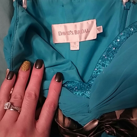 Dress - Picture 2 of 3