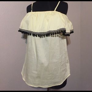 New tassel top👚