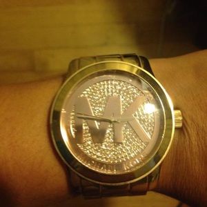 Michael Kors Woman's Signature Watch