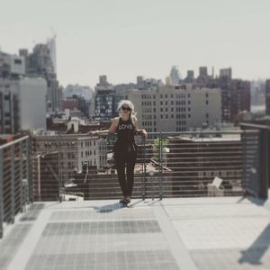 Meet your Posher, Adi