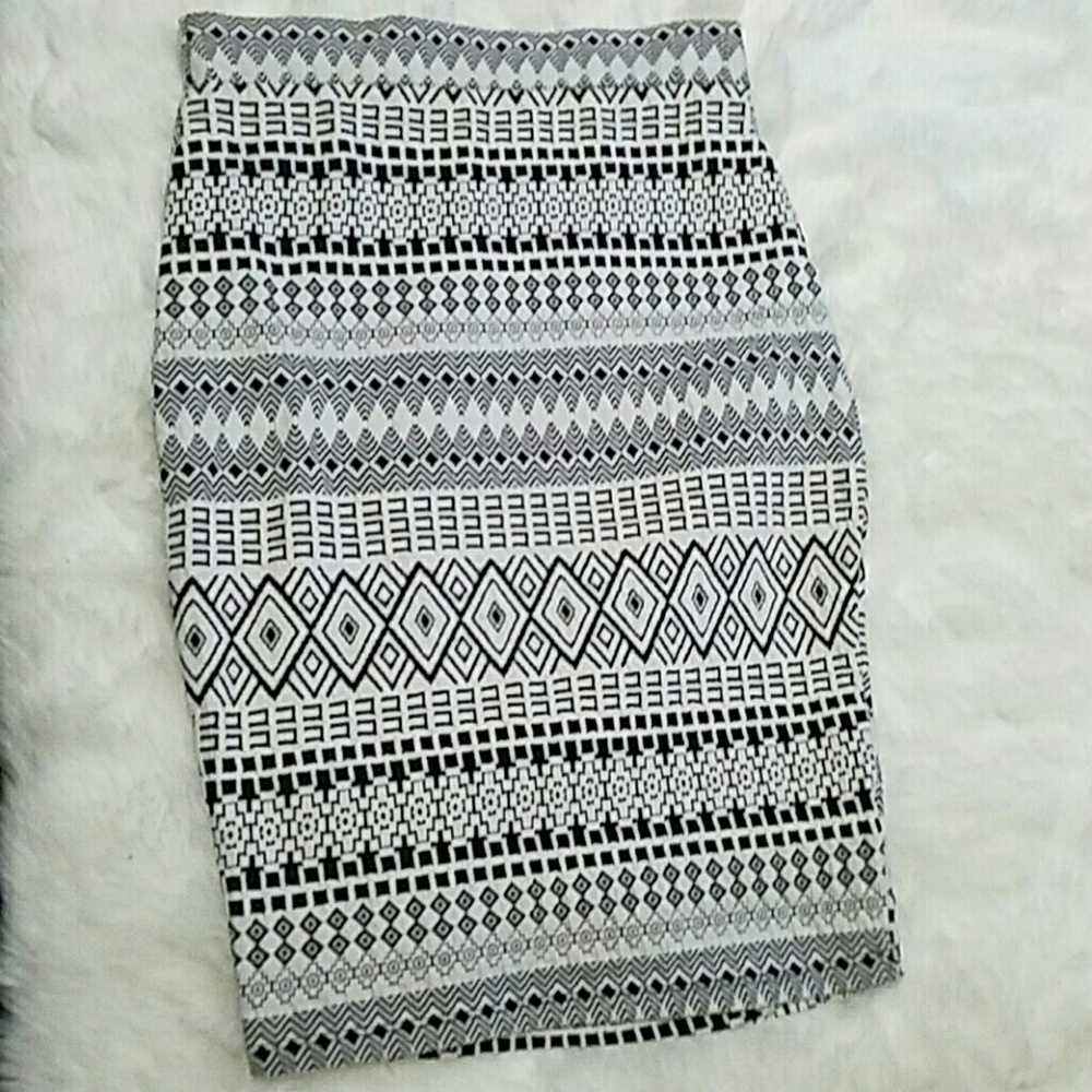 midi skirt