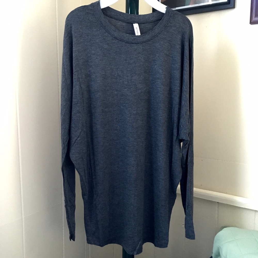 🎊SALE🎀 1 S Left🎀Dolman Top🌺Charcoal🌺New