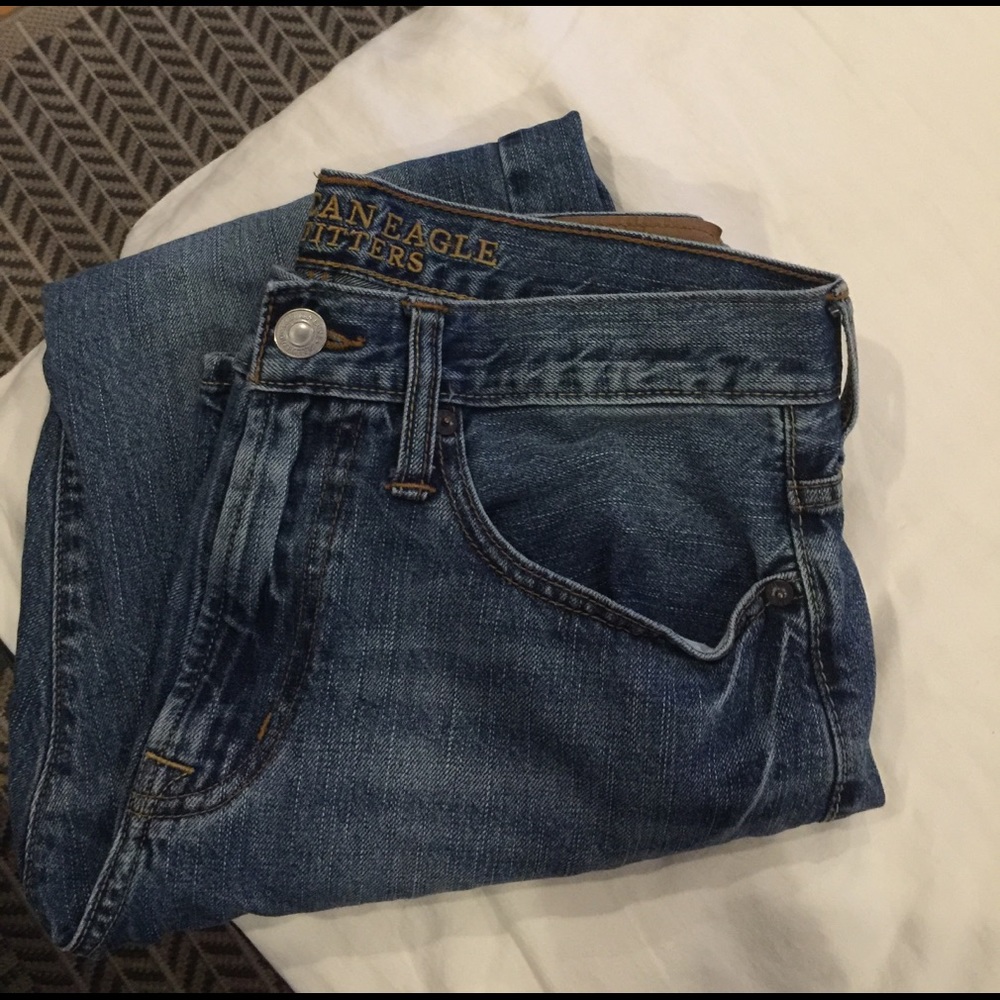Men's American eagle relaxed straight leg jeans