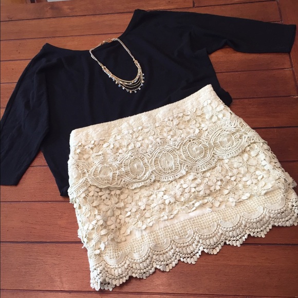 Free People Dresses & Skirts - Free People Sassy Lace Skirt