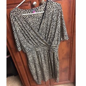 Vince Camuto dress (lightly worn)