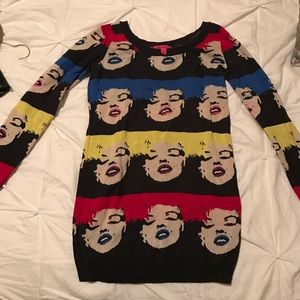 Marilyn Monroe dress