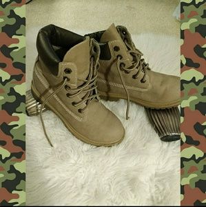 Esprit boots size 6.5