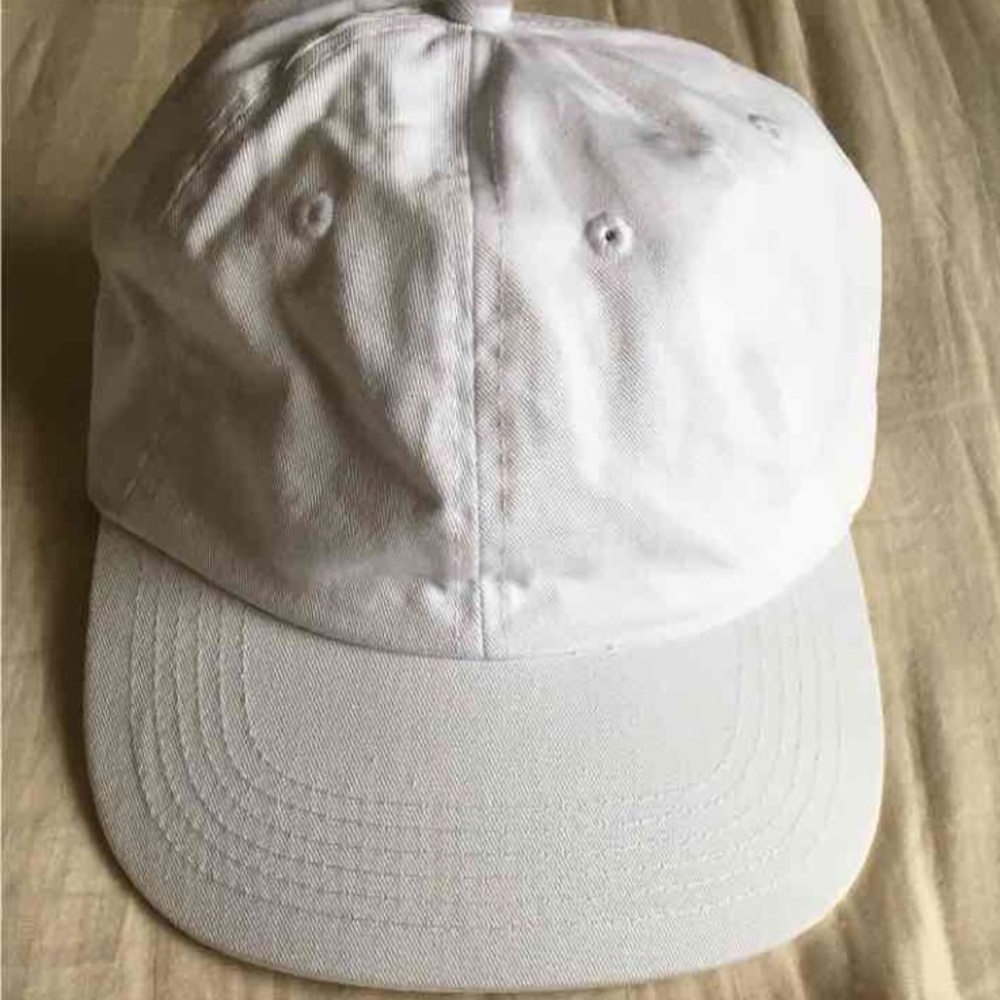 Brandy Melville dad hat