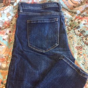 Banana Republic Medium Wash Skinny Ankle Jeans- 27