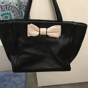 Kate spade black bag perfect condition