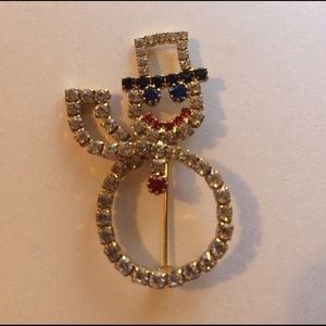 Small bejeweled waving snowman pin/brooch ⛄️
