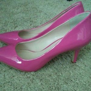 BCBG generation  Hott pink heels