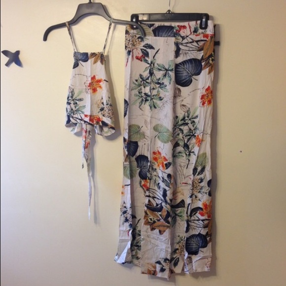 2 Piece Crop Top Maxi Skirt Tropical Floral Tiki - Picture 4 of 6