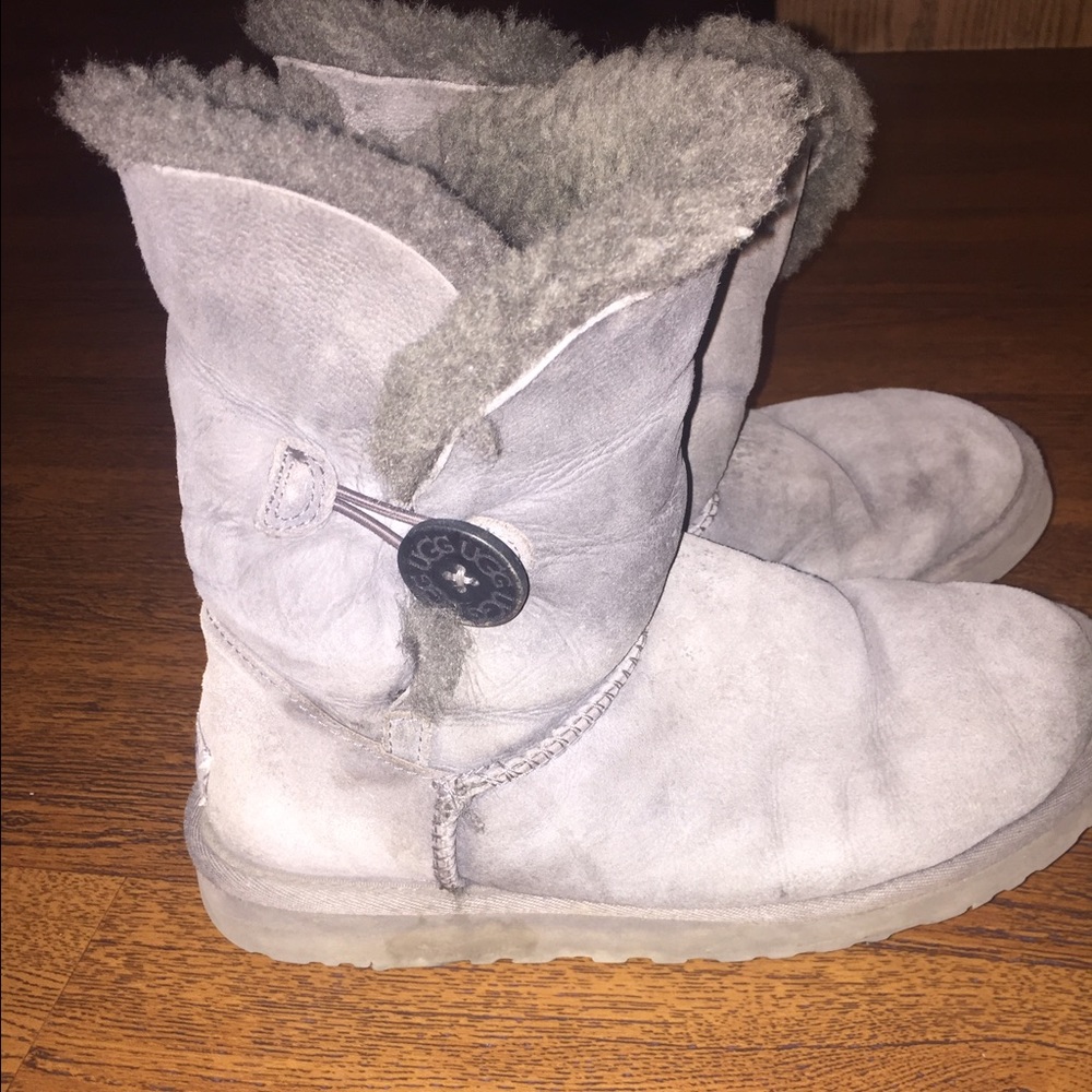 Grey Bailey Button Uggs