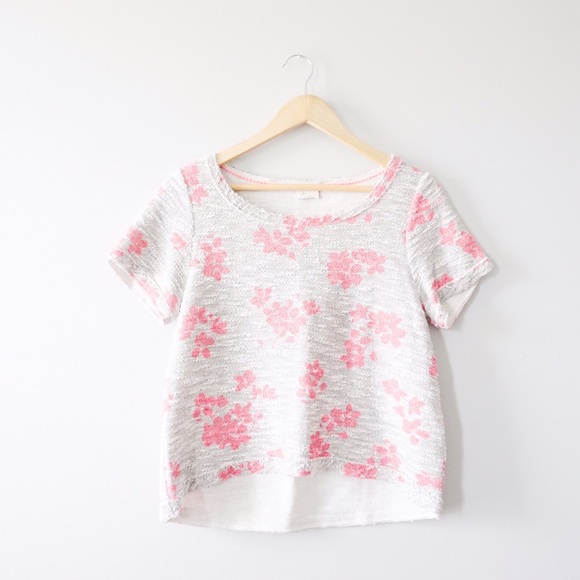 Anthropologie Tops - Anthropologie Postmark Floral Pullover