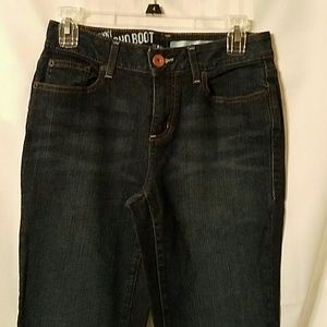 DKNY Size 4 R/R Boot cut jeans
