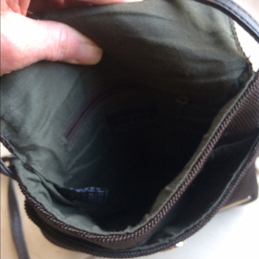Nine West cross body bag - Picture 2 of 2