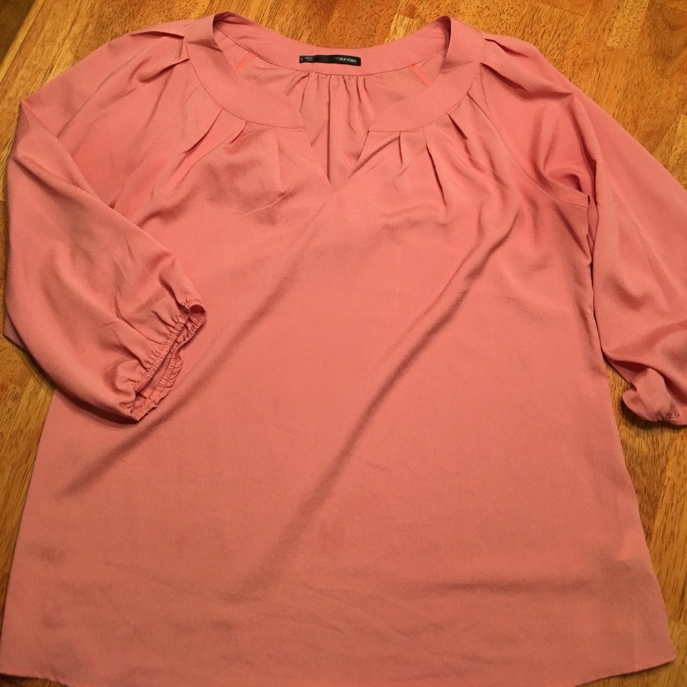 Maurices light & flowy blouse
