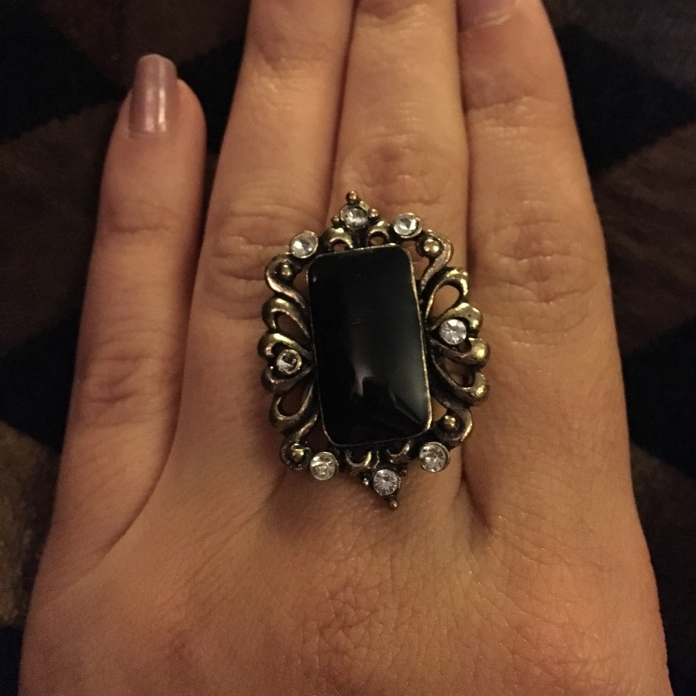 Adjustable square ring