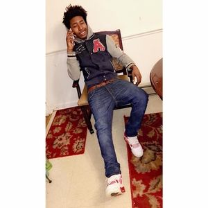 Meet your Posher, Anthony