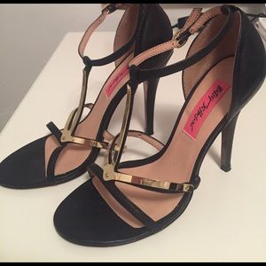 Betsy Johnson Sandals