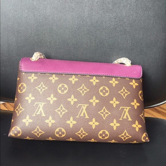 NEW Purse - Picture 2 of 3