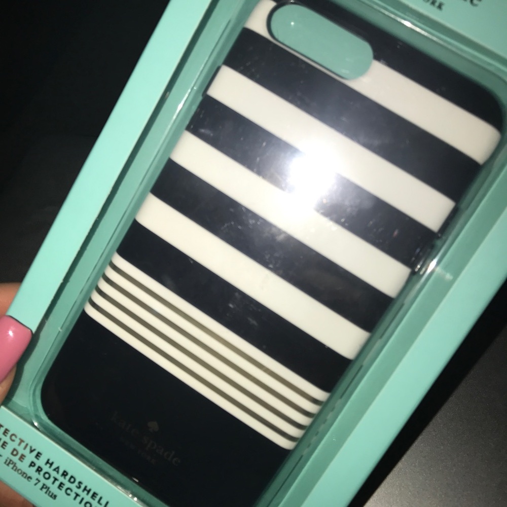 Kate Spade iPhone 7plus never used!!