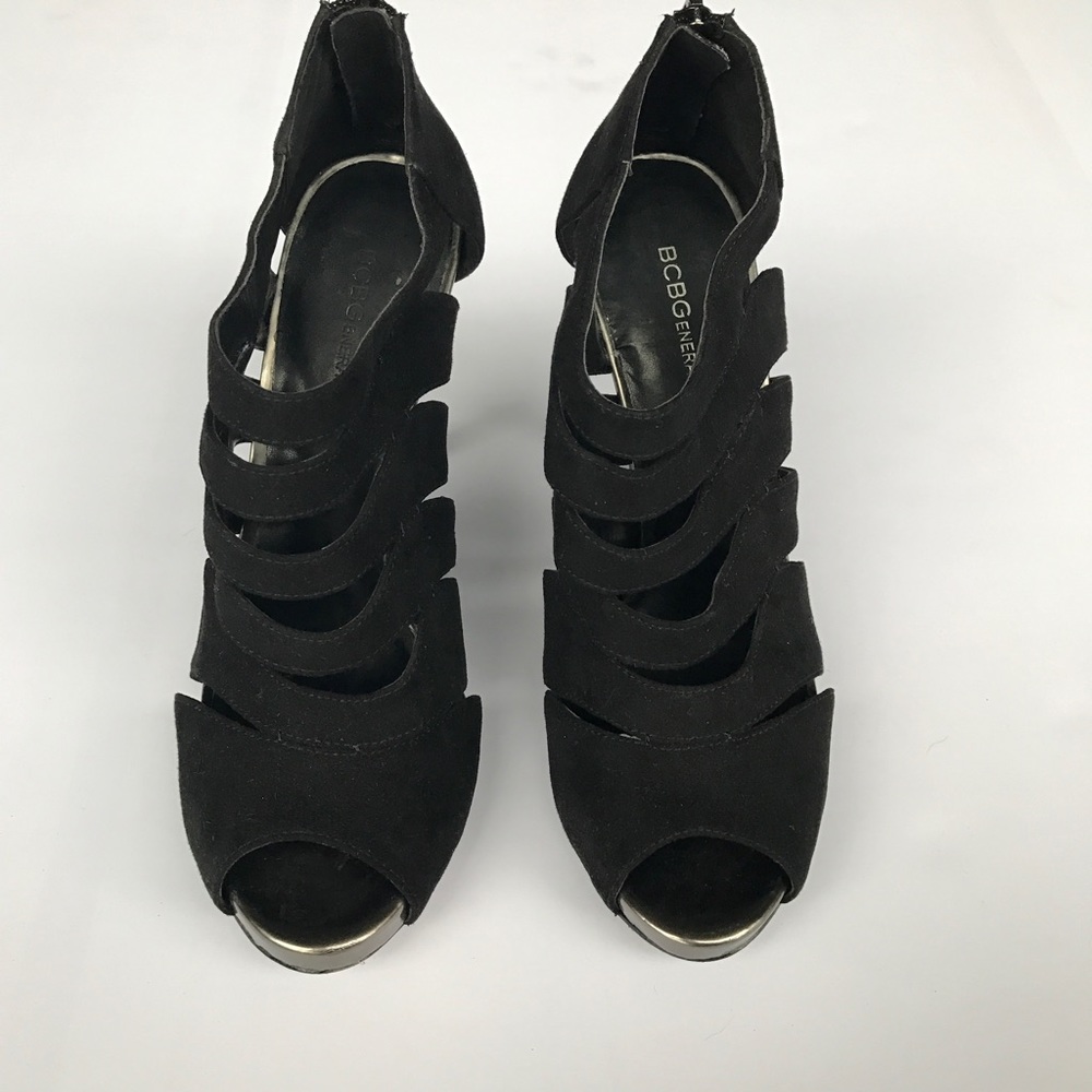 {🙃BCBGeneration} black heels - Picture 2 of 5