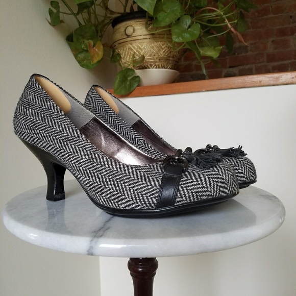 Sofft Shoes - Gorgeous Sofft Tweed Heels!
