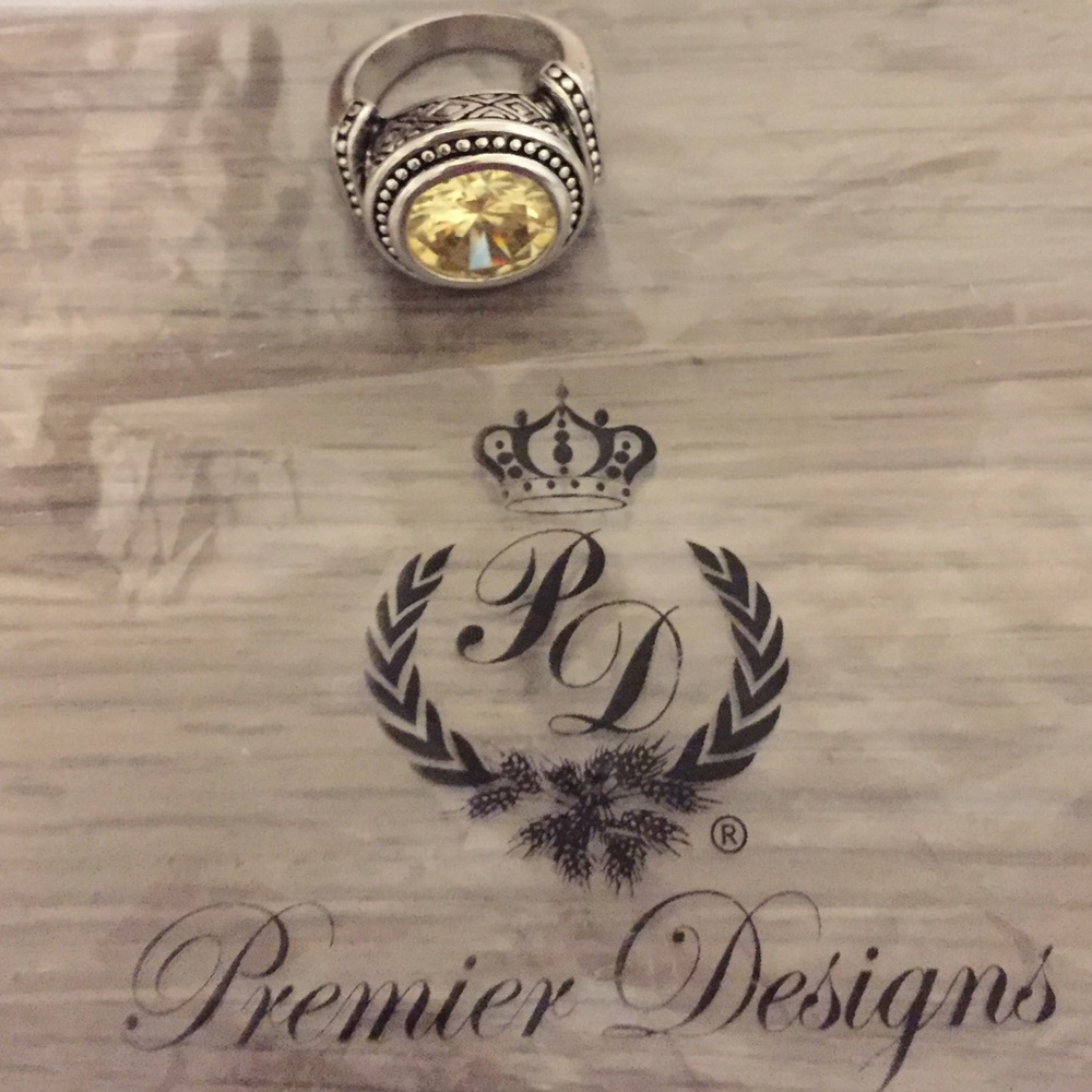 Premier Designs 'Lemon Luxe' Ring