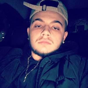 Meet your Posher, Tom