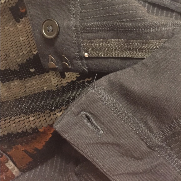 Express sparkle shorts - Picture 2 of 2