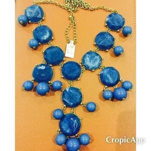 NWT Large blue bubble necklace