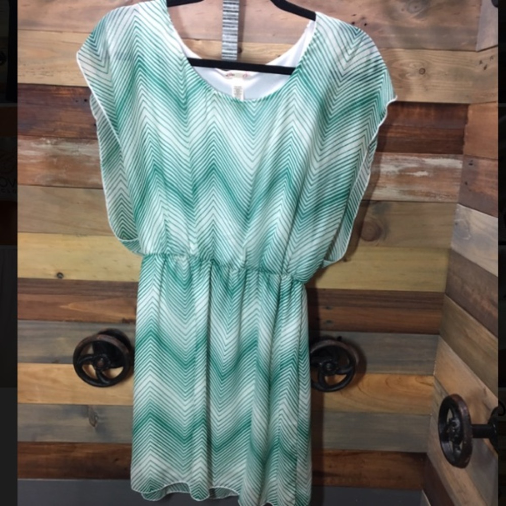 White and green chevron knee length dress