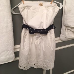 White Hollister strapless Dress with elastic but