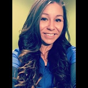 Meet your Posher, Angellita