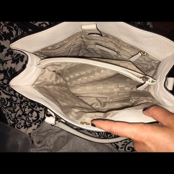 Authentic Michael Kors White Studded Satchel - Picture 3 of 4