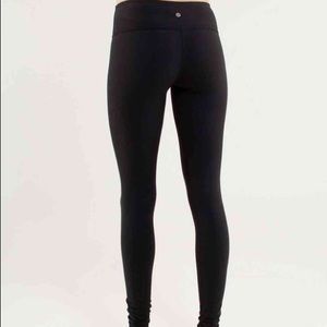 ❗️LOWERED❗️Reversible Black Lululemon Leggings