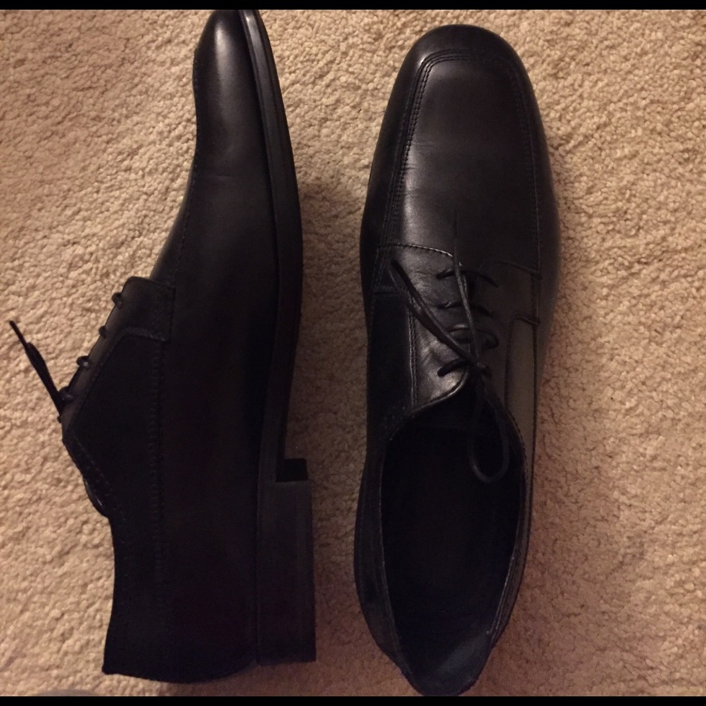 Zara man dress shoes