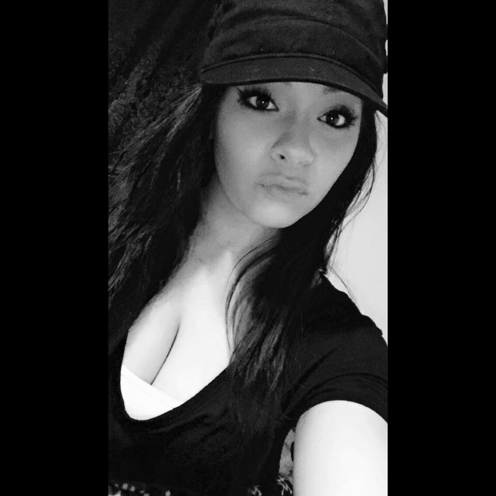 MEET YOUR POSHER, 🌺Kelsey🌺